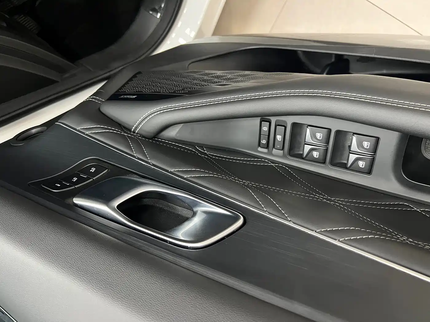 Changan UNI-K 2024 2024 2.0T FWD Global Edition