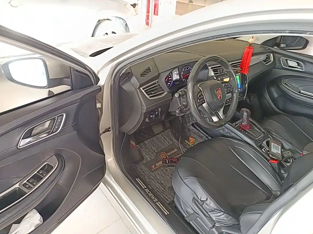 Roewe i5 2019 2019 1.5L Auto 4G Langhao Edition