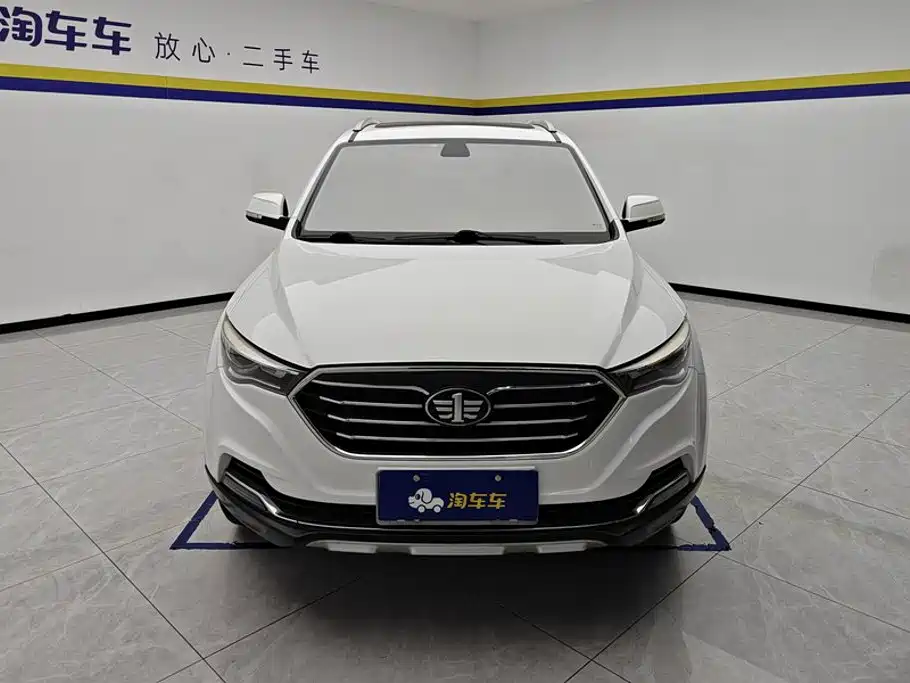 Besturn X40 2020 2019 1.6L Manual Luxury China VI