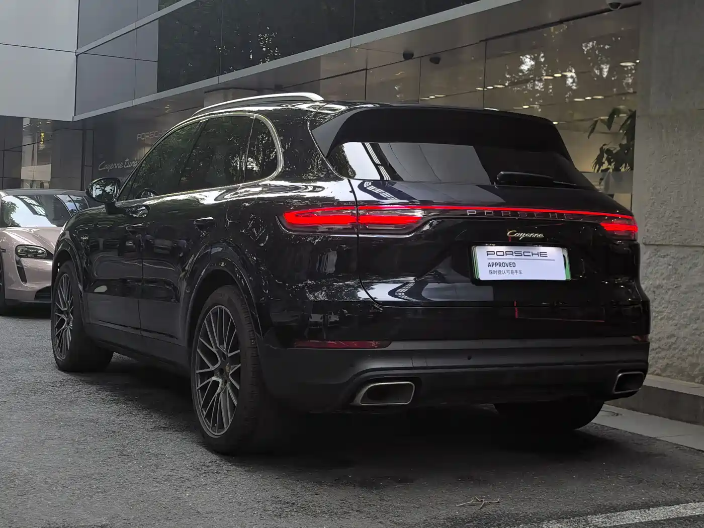 Porsche Cayenne New Energy 2020 Cayenne E-Hybrid 2.0T фото 4