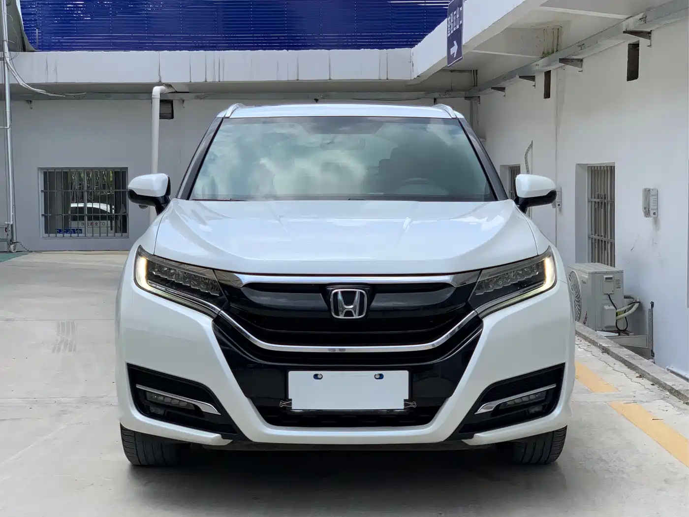 Honda UR-V 2018 2017 370TURBO 2WD Premium Edition China V