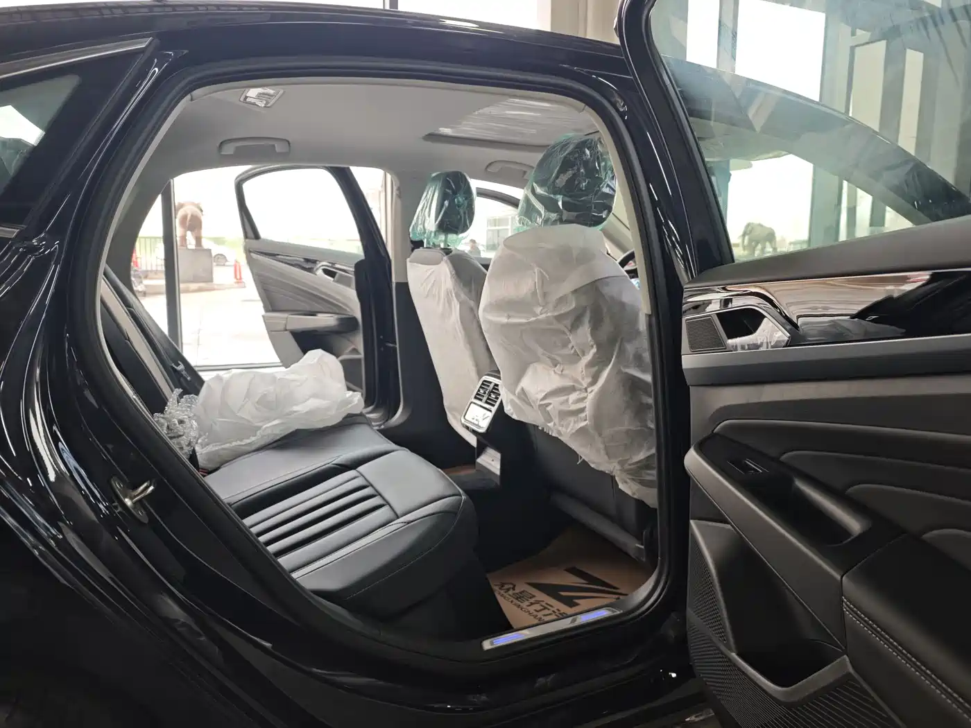 Volkswagen Passat New Energy 2025 430PHEV Hybrid Business Edition фото 9