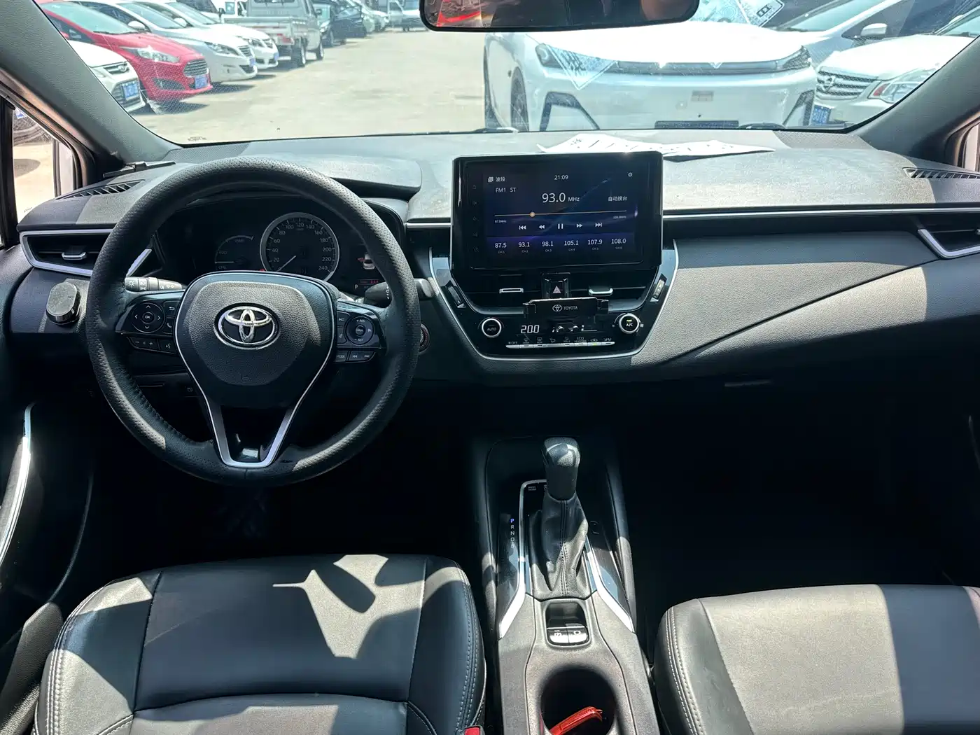 Toyota Levin 2019 Dual Engine 1.8H E-CVT Luxury Edition China V фото 10