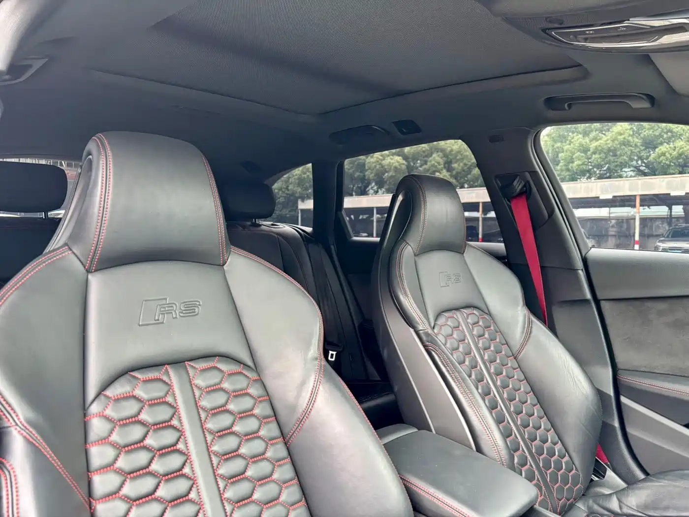 Audi RS 4 2019 RS 4 2.9T Avant фото 6