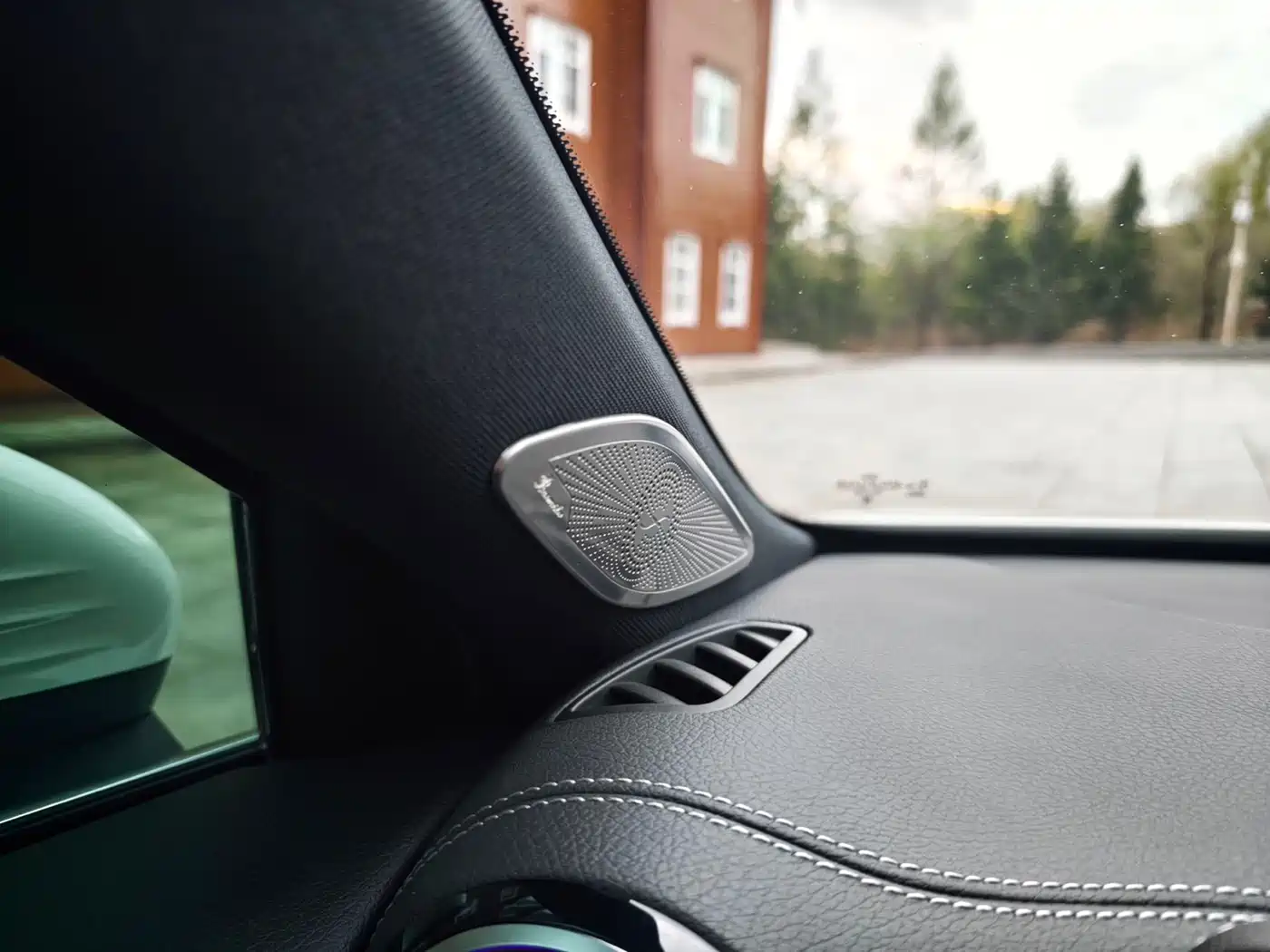 Mercedes-Benz A-Class 2023 A 180 L фото 22