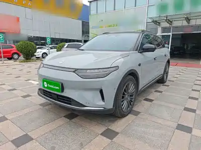 Leapmotor C11