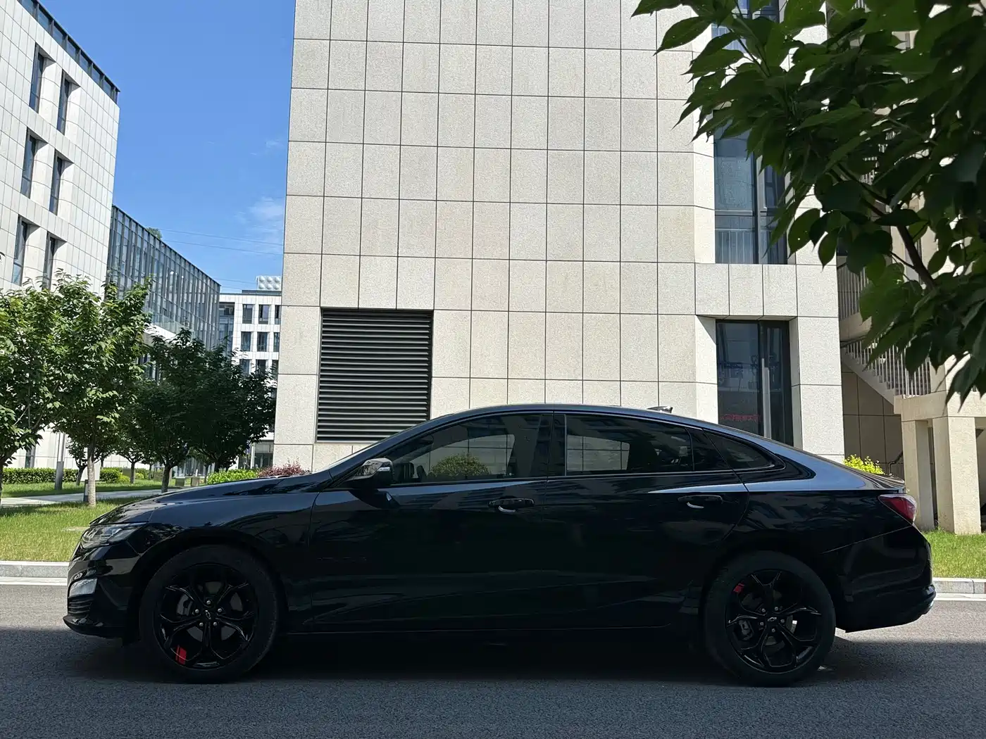 Chevrolet Malibu XL 2021 Model Redline 550T Auto Sharp Connect Edition фото 23