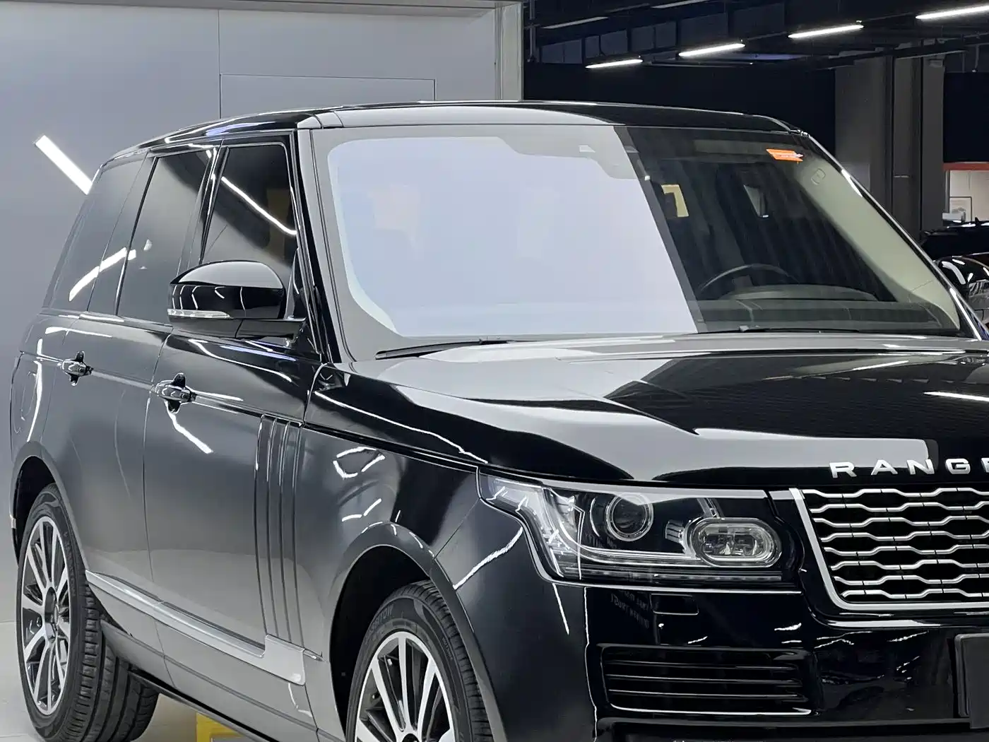 Land Rover Range Rover 2017 3.0 SC V6 Vogue фото 33