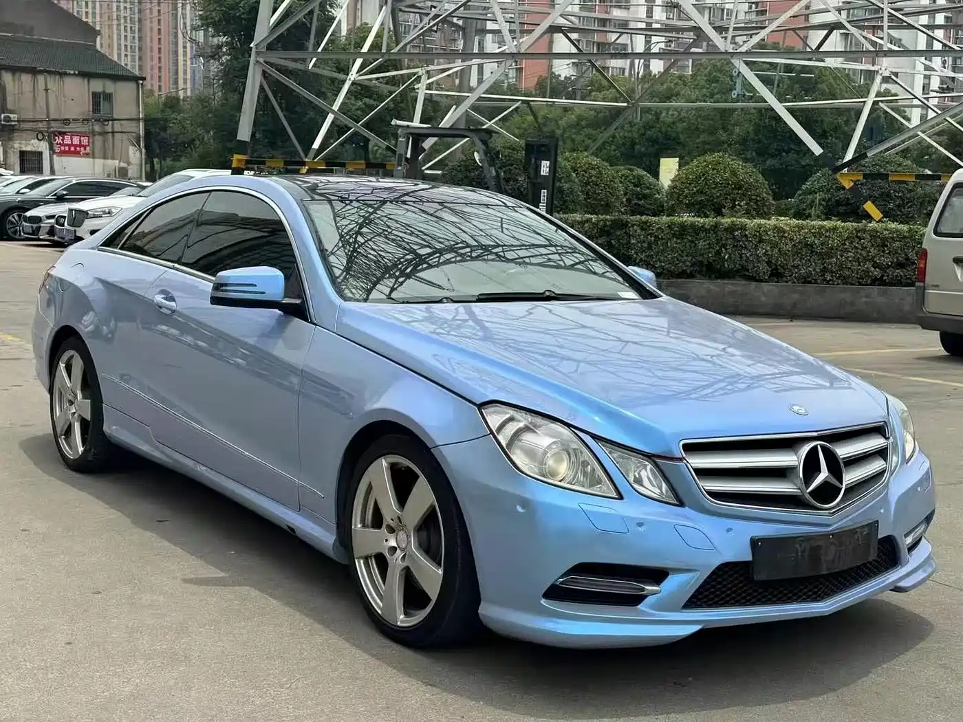 Mercedes-Benz E-Class (Import) 2012 E 200 CGI Coupe фото 3