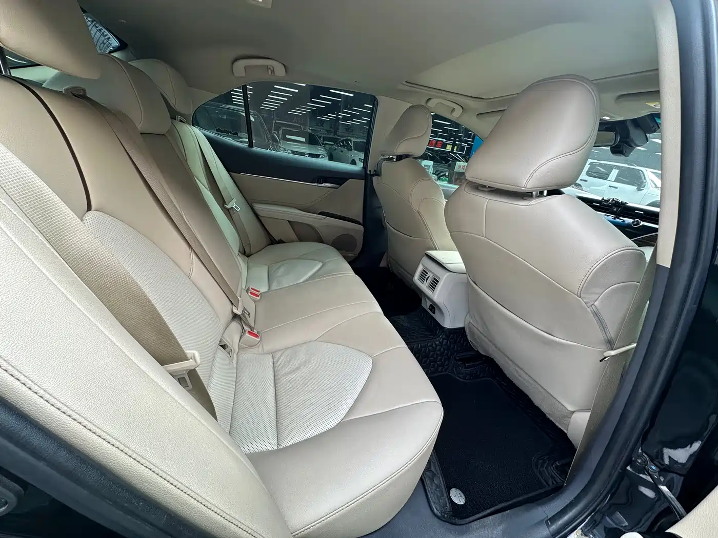 Toyota Camry 2019 2.0G Luxury (China V) фото 8