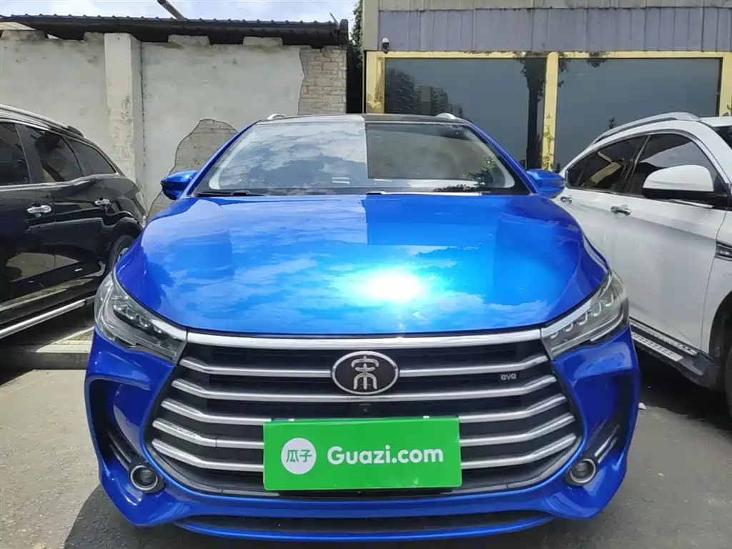 BYD Song MAX 2017 1.5T Auto Smart Connect Premium 7-seater фото 3