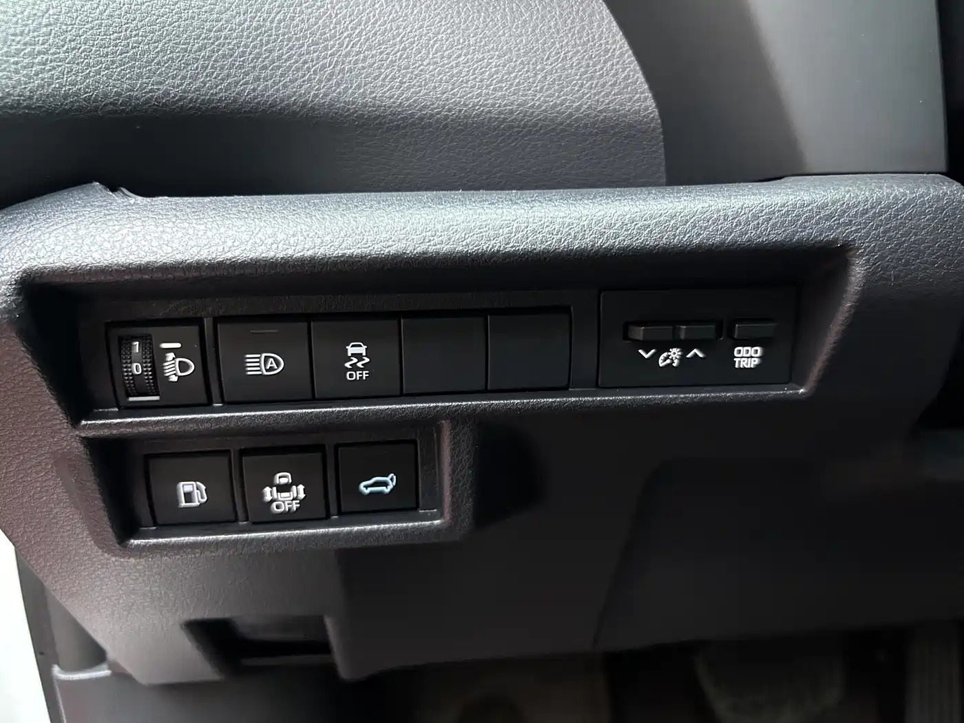 Toyota Granvia 2024 2024 2.5L Hybrid Luxury