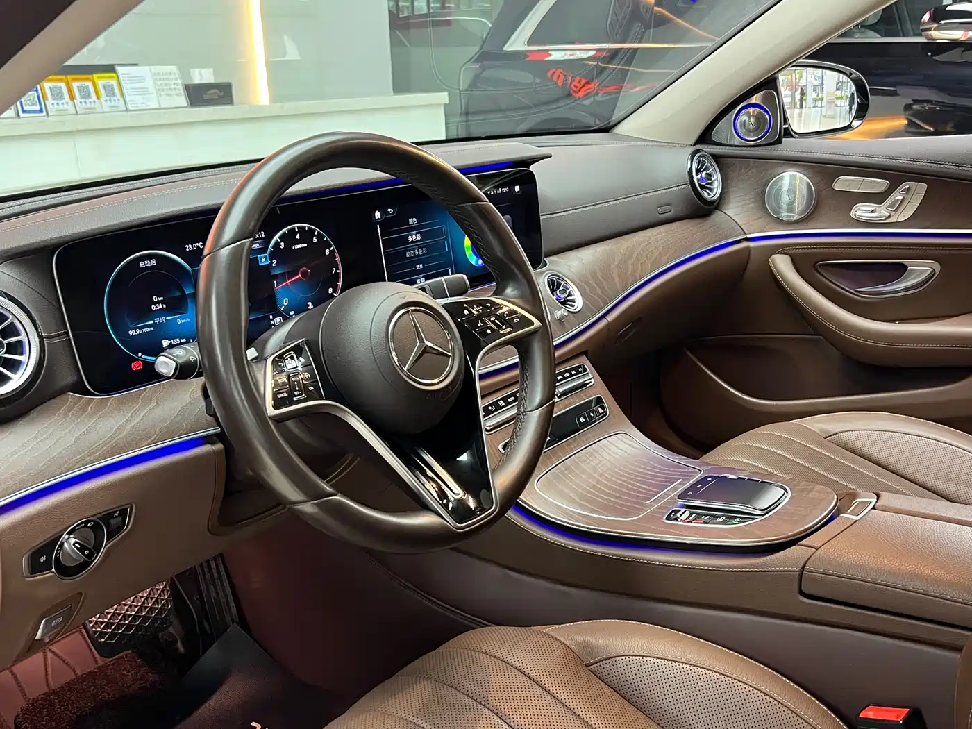 MERCEDES-BENZ E CLASS