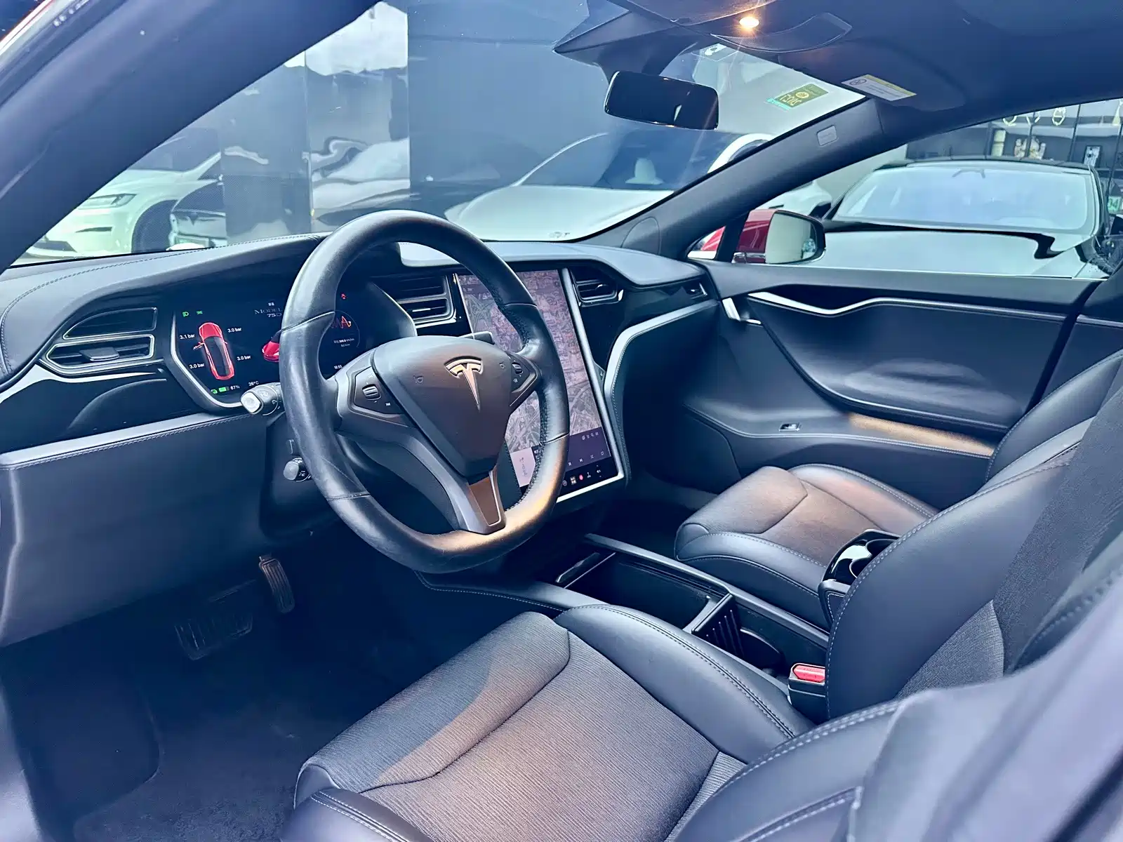 Фото 8 - Tesla Model S