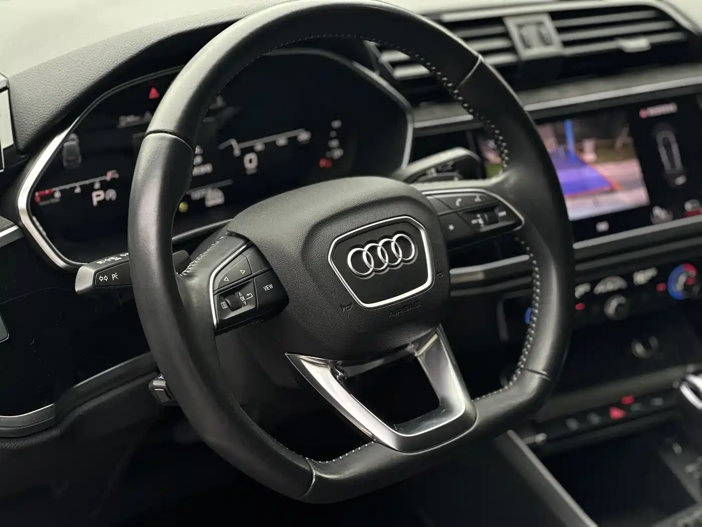 Audi Q3 2022 35 TFSI Fashion Dynamic фото 9