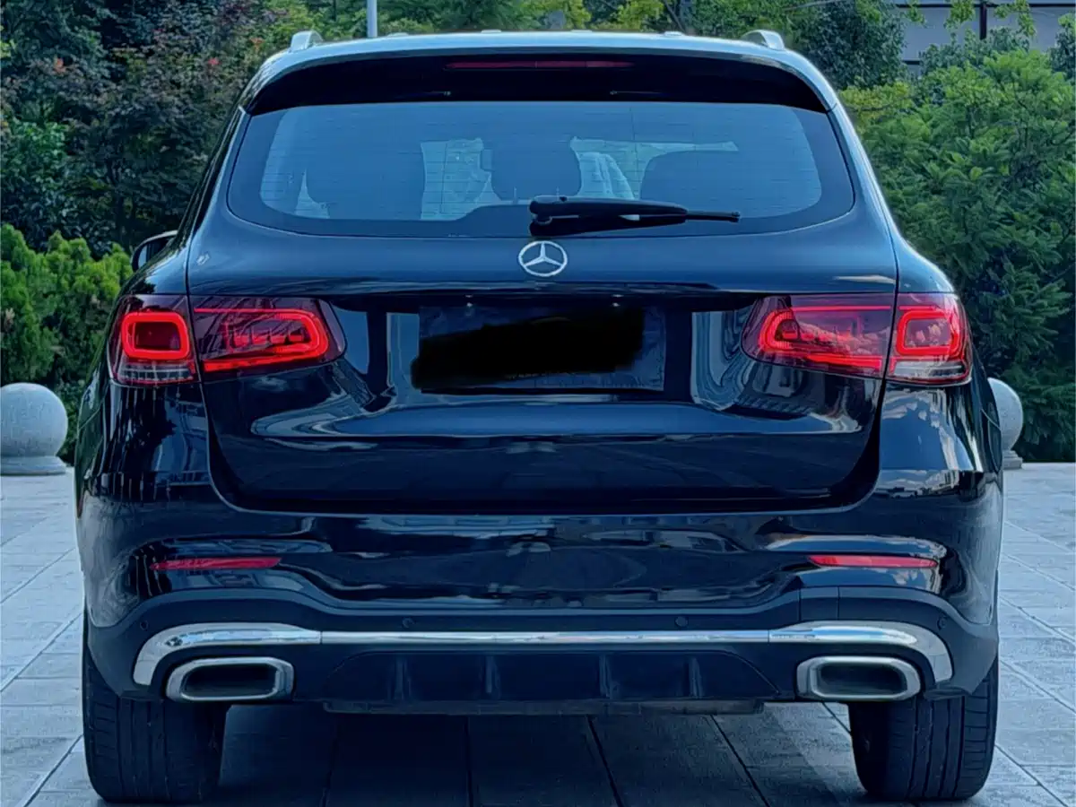 Фото 10 - Mercedes-Benz GLC