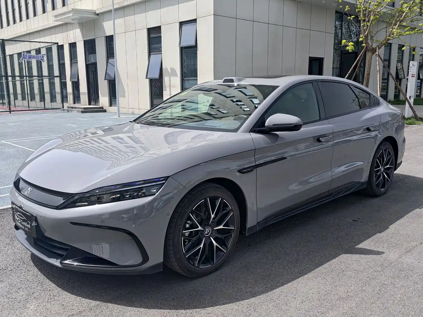 BYD Han 2025 DM-i Smart Driving Edition 125KM LiDAR Flagship