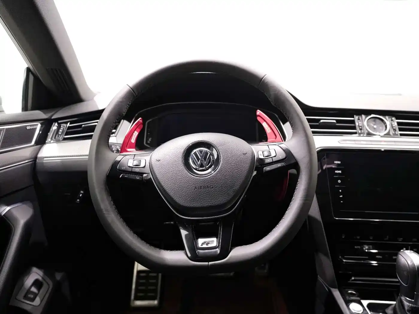 Volkswagen FAW-Volkswagen CC 2020 330TSI Glamour Version China VI фото 24