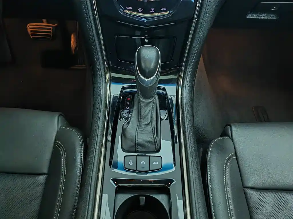 Cadillac ATS-L 2016 28T Technology фото 13