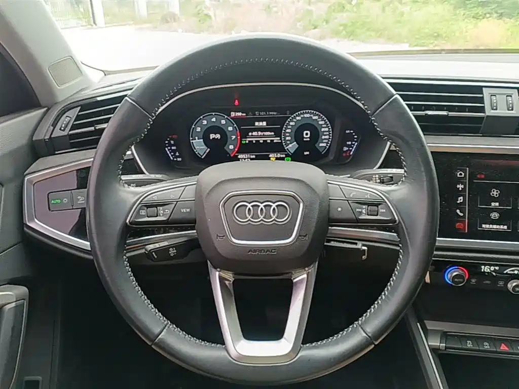Audi Q3 2019 35 TFSI Progressive Sport фото 11