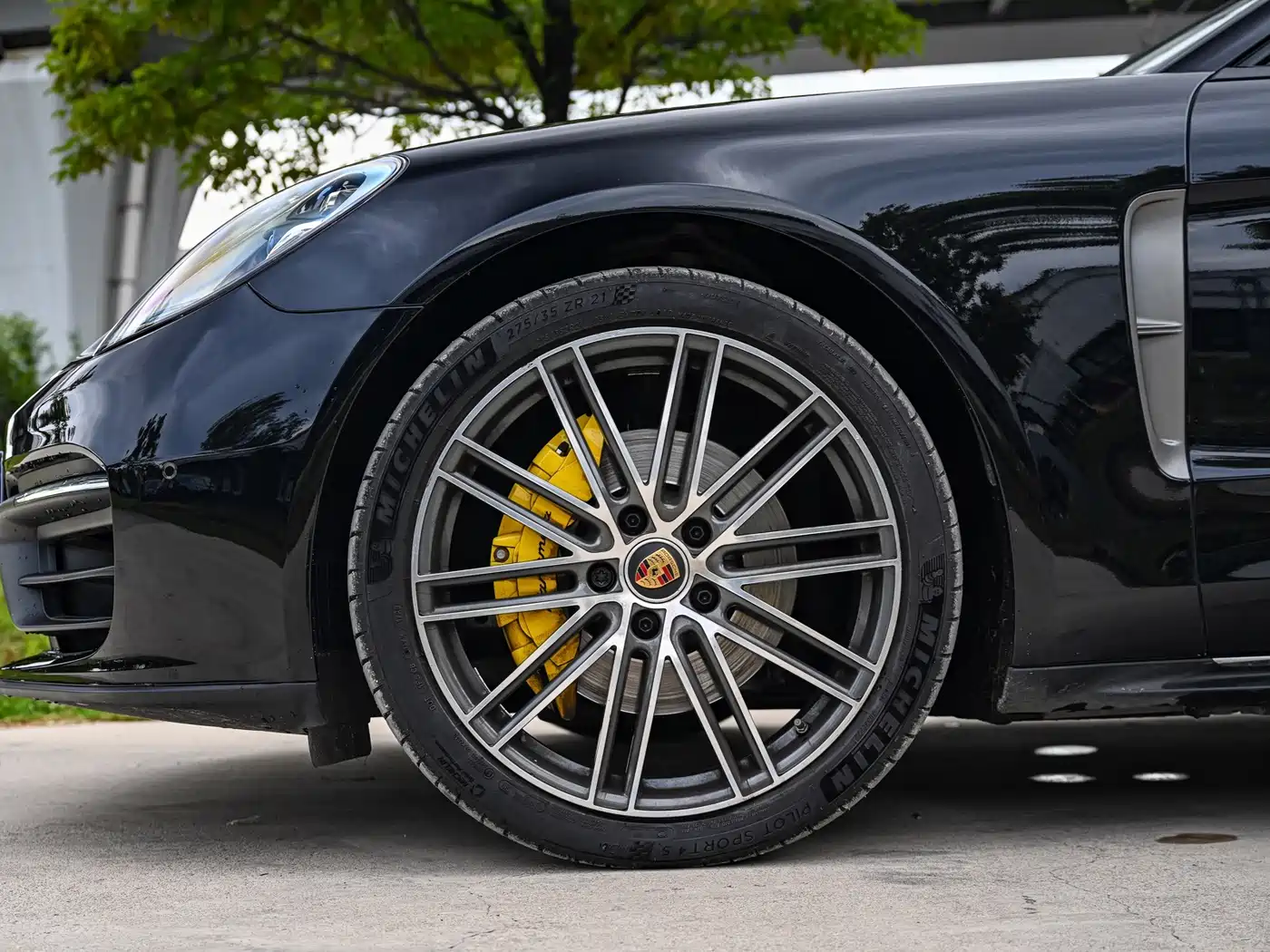 Photo 20 - Porsche Panamera