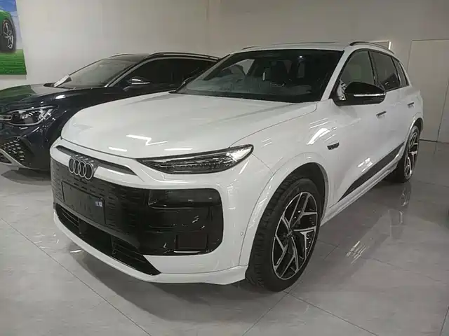 Audi Q6L e-tron 2025