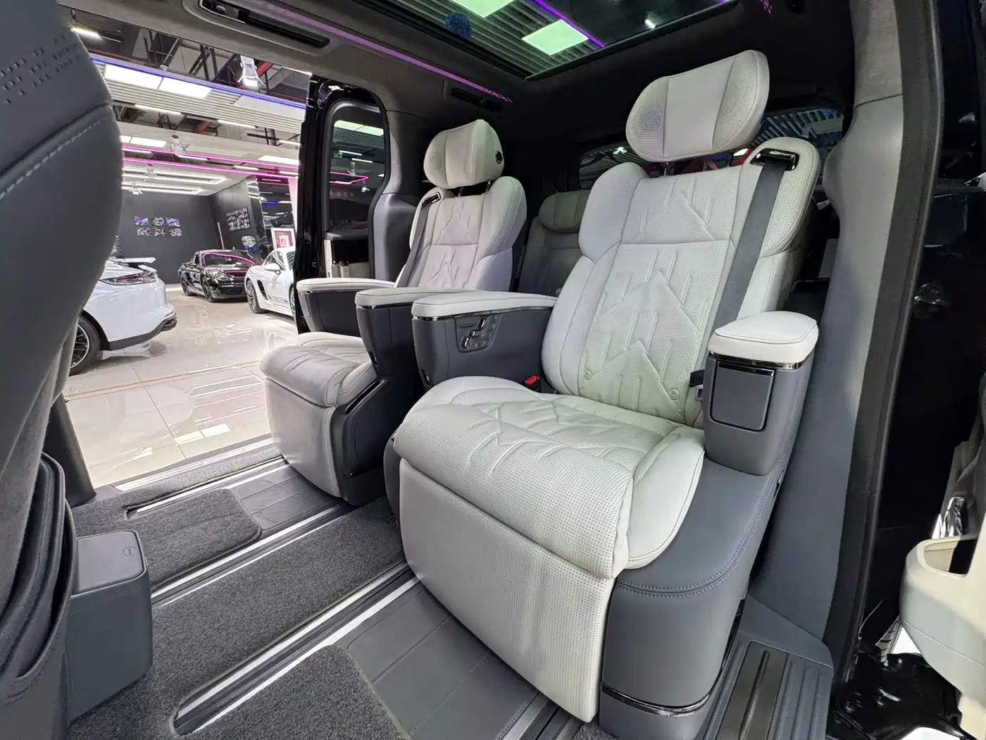 ZEEKR EXTREME KRYPTON 009