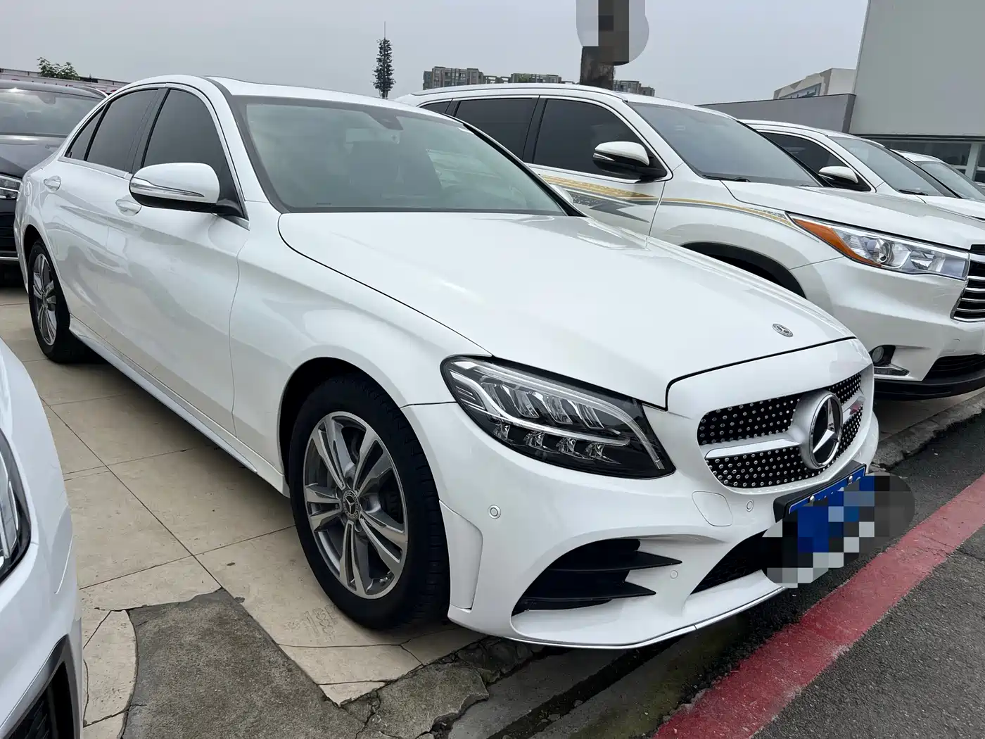 Mercedes-Benz C-Class 2020 Facelift C 200 L Fashion Sport Version фото 3