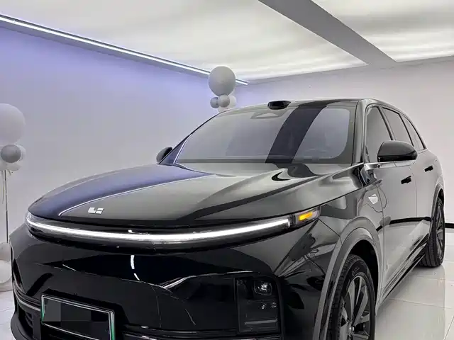 Li Auto L7 2025 Max Smart Renewal Edition
