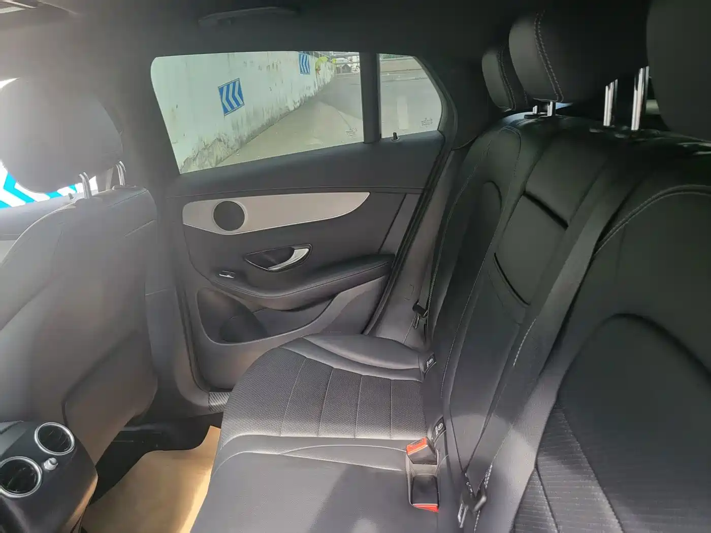 Mercedes-Benz GLC Coupe 2021 2021 GLC 260 4MATIC Coupe SUV