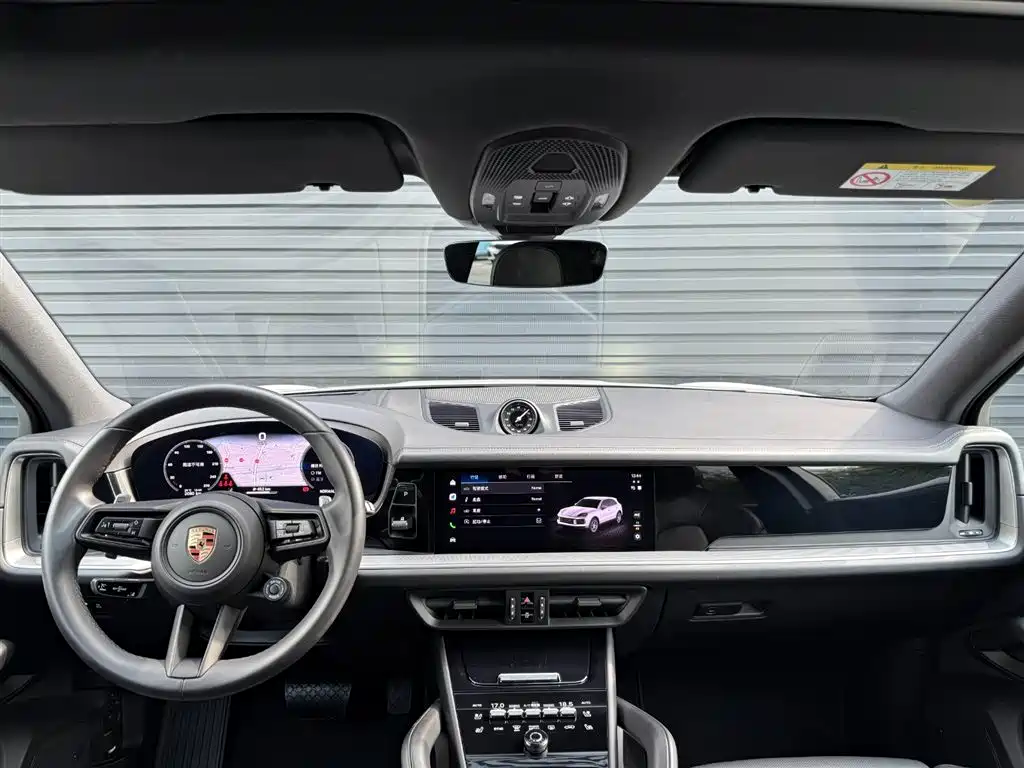 Porsche Cayenne 2025 Cayenne 3.0T Dream Chaser Edition фото 13