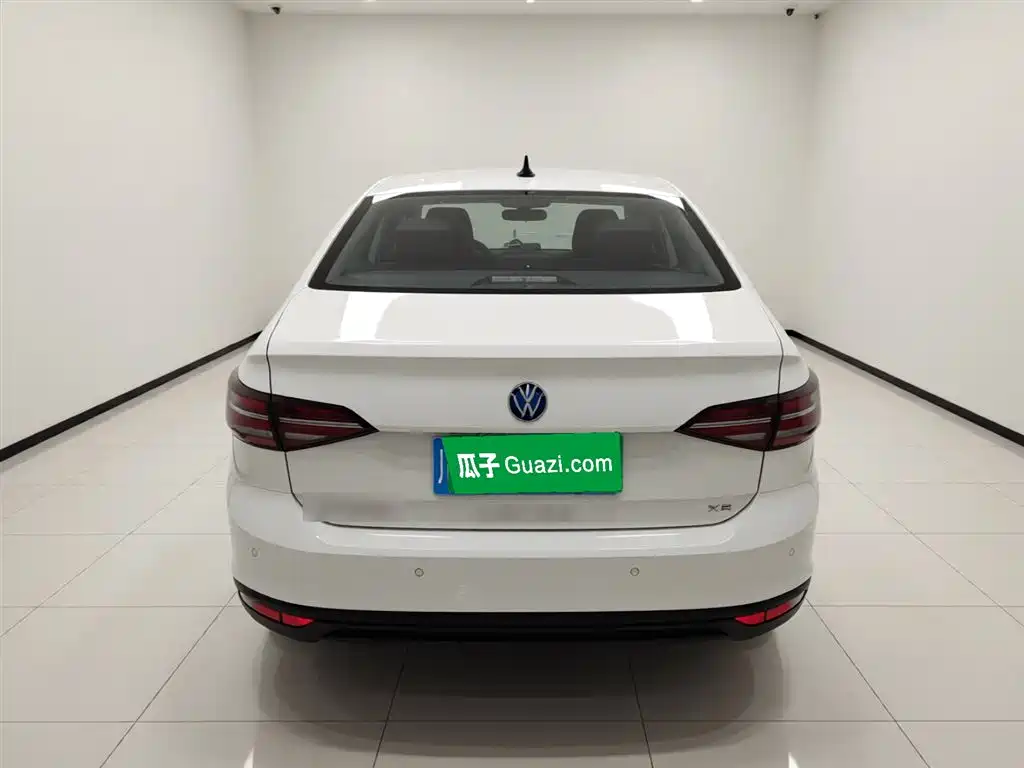 Volkswagen Lavida 2023 Xinrui 1.5L Auto Xinyi Edition фото 4