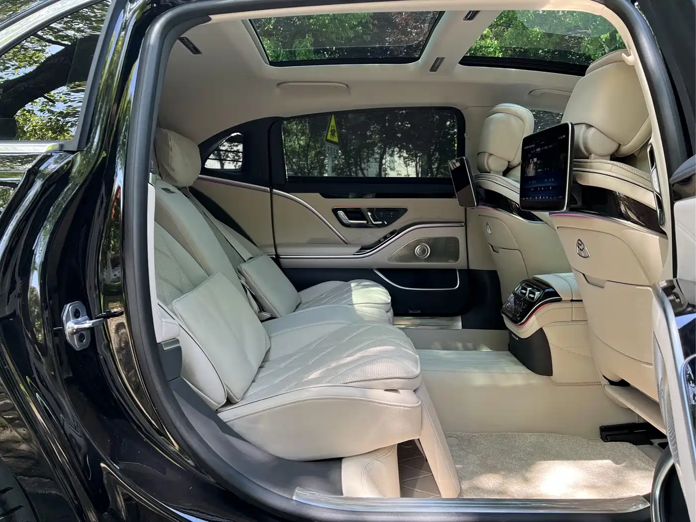 MERCEDES-BENZ MAYBACH S-CLASS