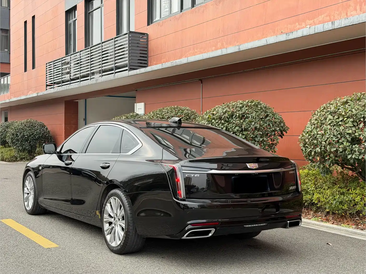 CADILLAC CT6