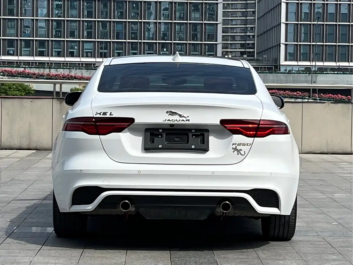 JAGUAR XEL