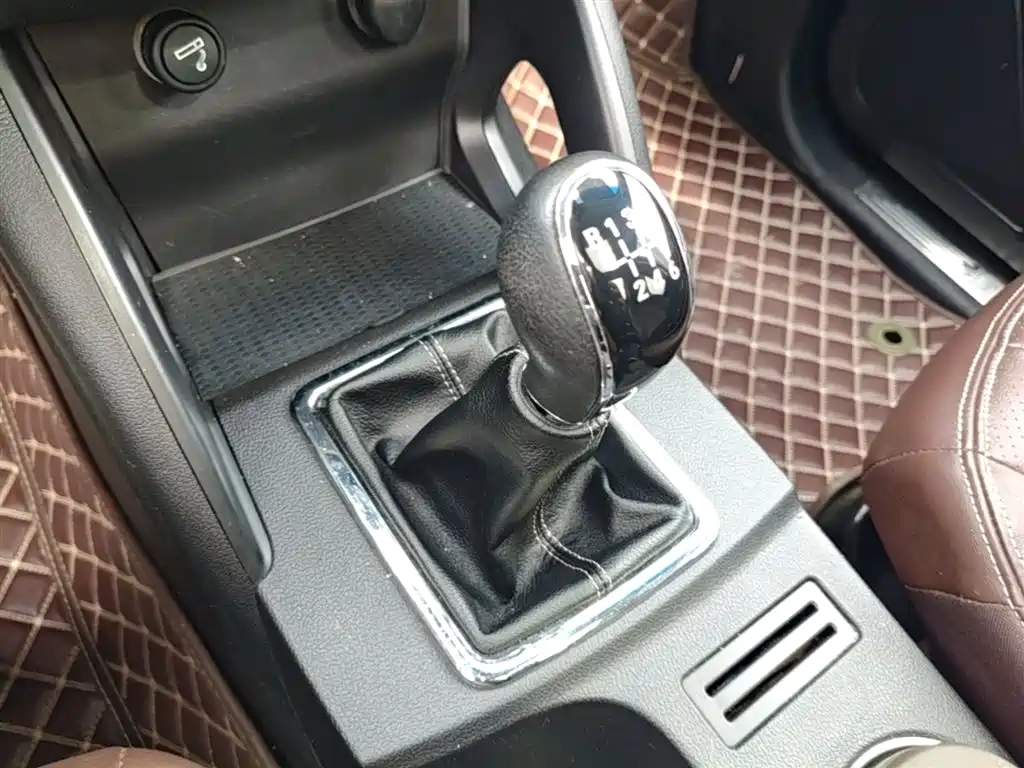 Bisu Auto Bisu T5 2017 2017 1.5T Manual Premium