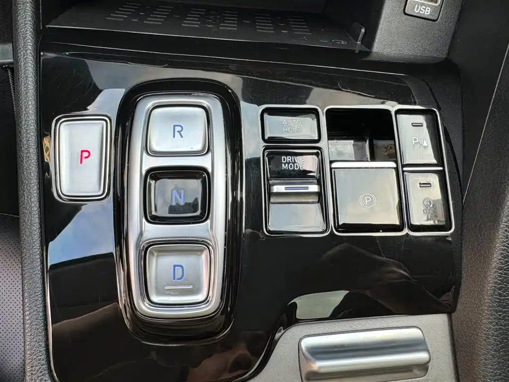 Hyundai Sonata 2020 270TGDi DCT GLS Elite Edition фото 19