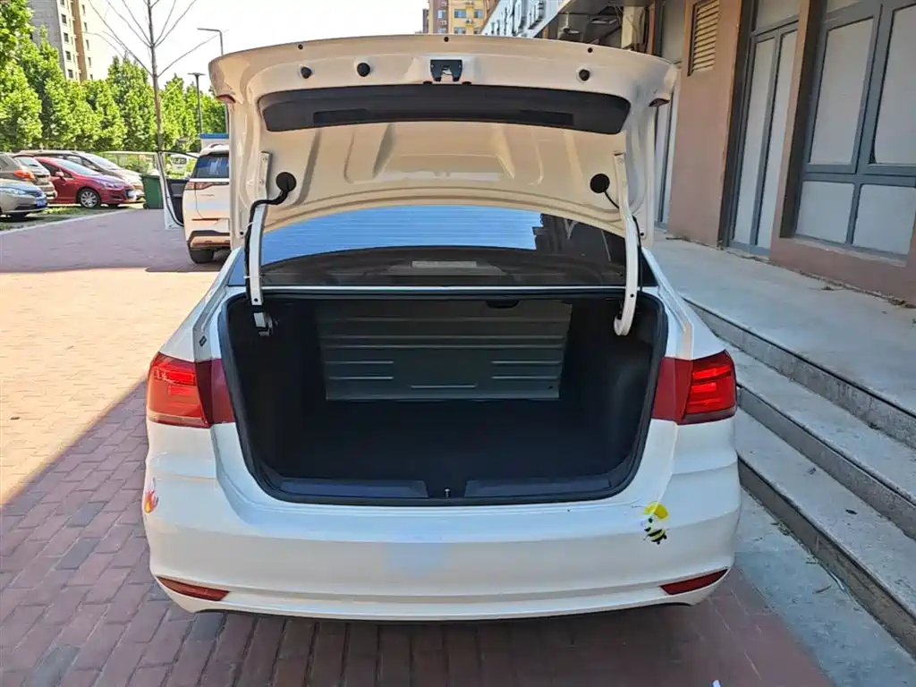 Volkswagen Santana 2021 1.5L Automatic Trend Edition фото 18