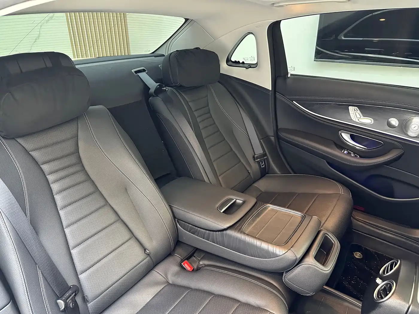 Mercedes-Benz E-Class 2019 E 300 L Luxury фото 9