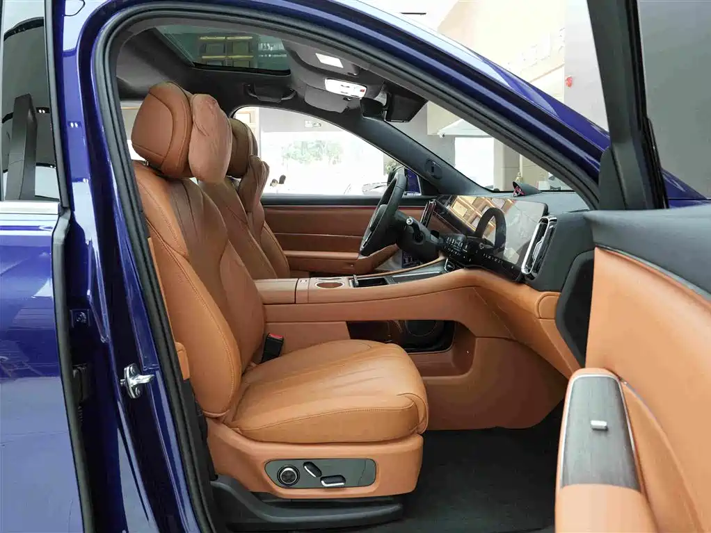 AITO Wenjie AITO M8 2026 2025 Model Extended Range Max Edition 37kWh 6-Seater
