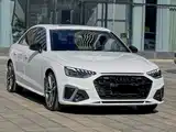 Фото 1 - Audi A4L