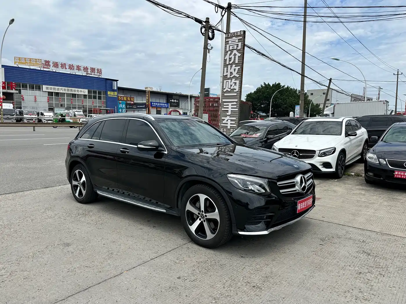 Mercedes-Benz GLC 2019 GLC 260 L 4MATIC Luxury фото 3