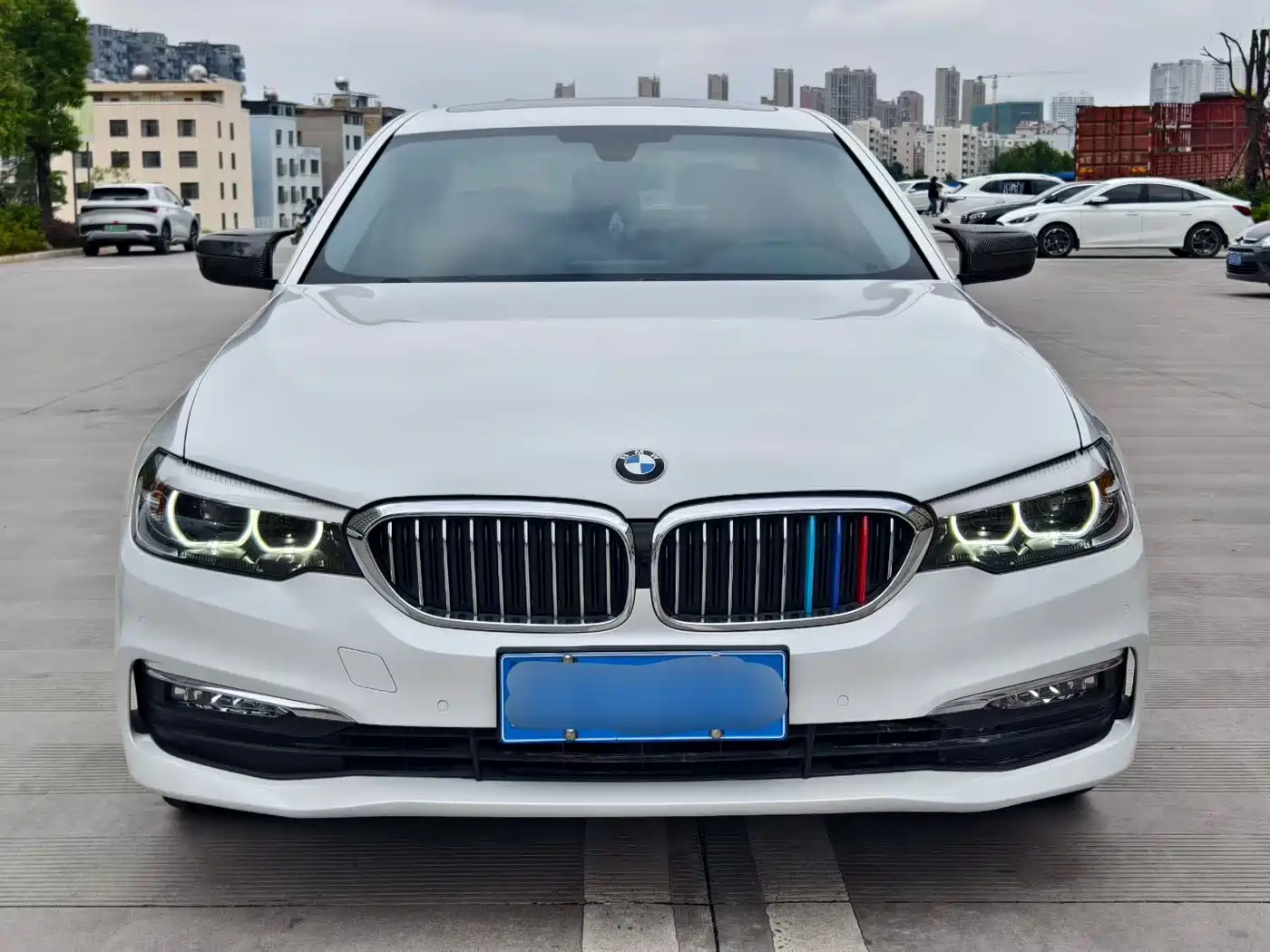 BMW 5 Series 2018 528Li Launch Special Edition фото 2