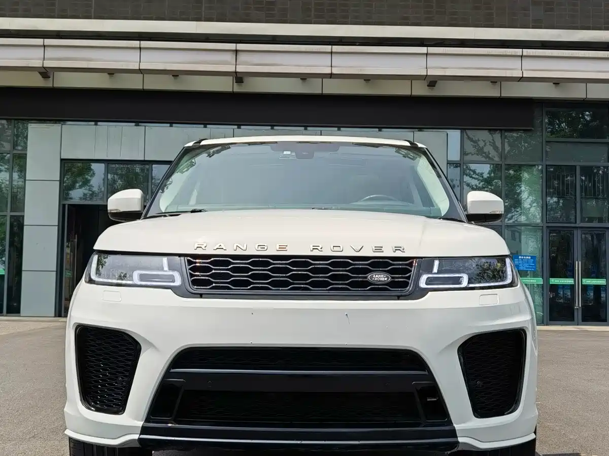 Land Rover Range Rover Sport 2014 3.0 SC V6 HSE DYNAMIC фото 2