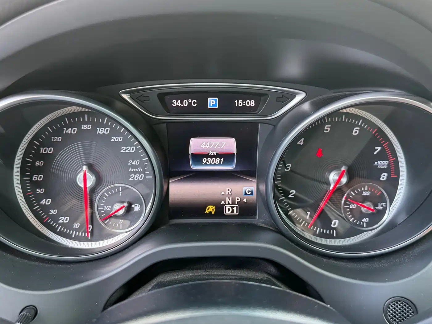 Mercedes-Benz CLA (Import) 2017 CLA 220 4MATIC фото 15
