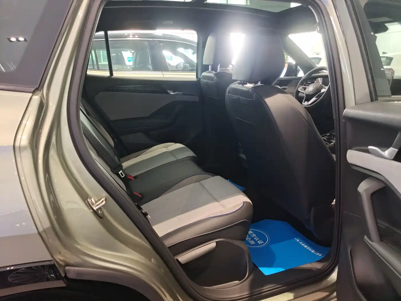 Volkswagen Tayron 2025 2025 Model Tayron L 380TSI 4WD Luxury Easy Package