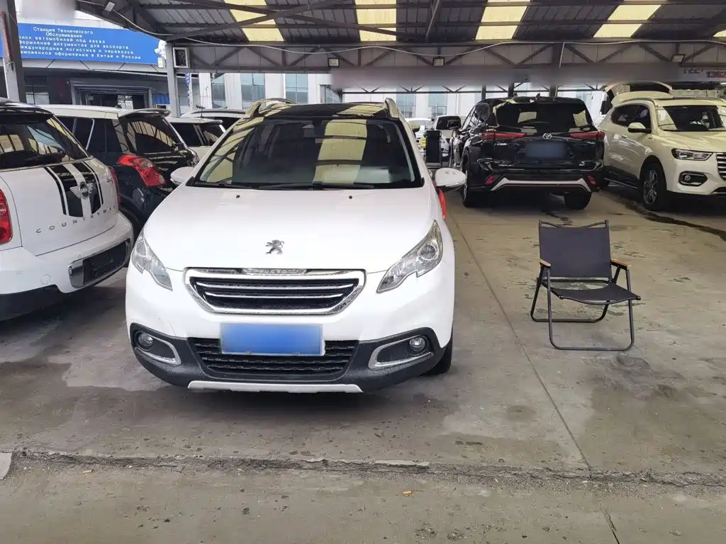 Peugeot 2008 2015 2014 1.6L Automatic Fashion Edition