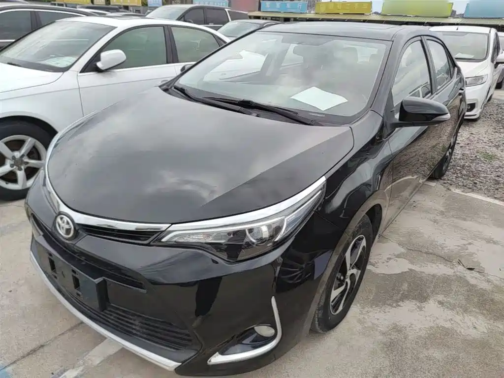 Toyota Levin 2017 Facelift 185T CVT Elite (China V) фото 2