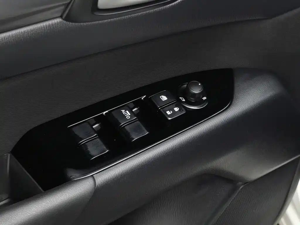 Photo 9 - Mazda CX-5