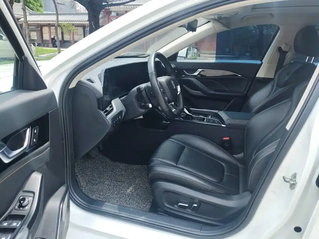 Photo 11 - Besturn B70